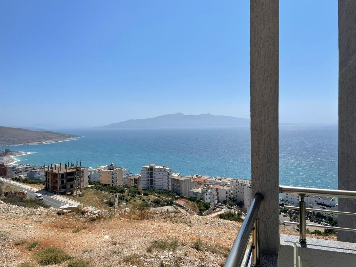 Helen'S Seaside Resort Sarandë Exteriör bild